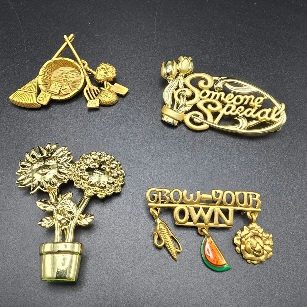 Vintage Danecraft Brooches set of 4 new old stock